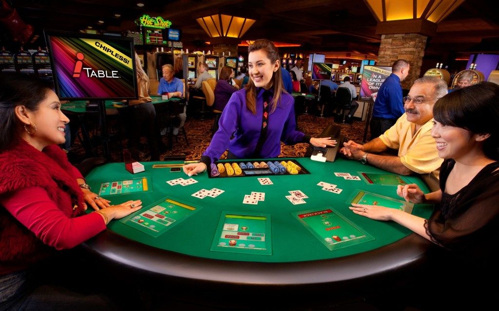 The Benefits of Online Gambling for Players