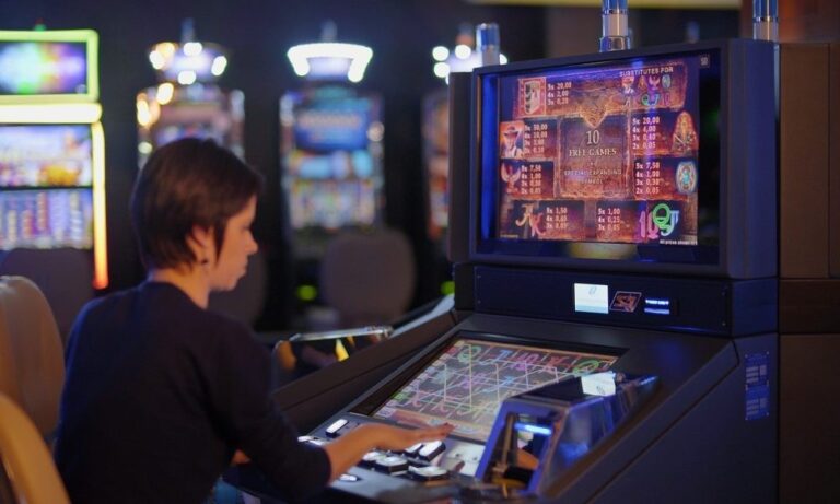 Online lottery prize structures from jackpot to consolation explained